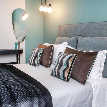 Dimora Bernini Apartment Naples Luaran gambar