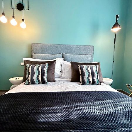 Dimora Bernini Apartment Naples Luaran gambar