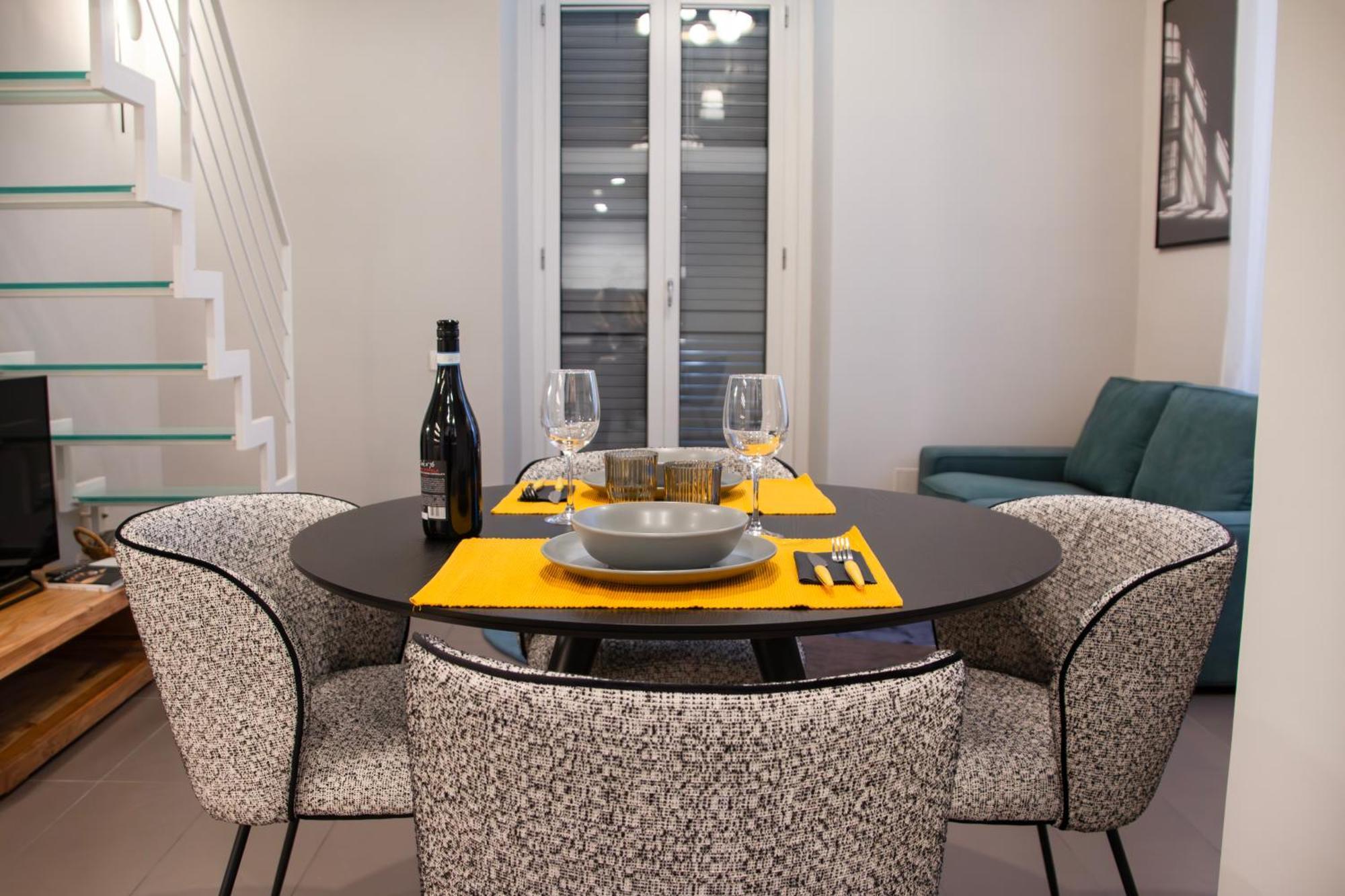 Dimora Bernini Apartment Naples Luaran gambar